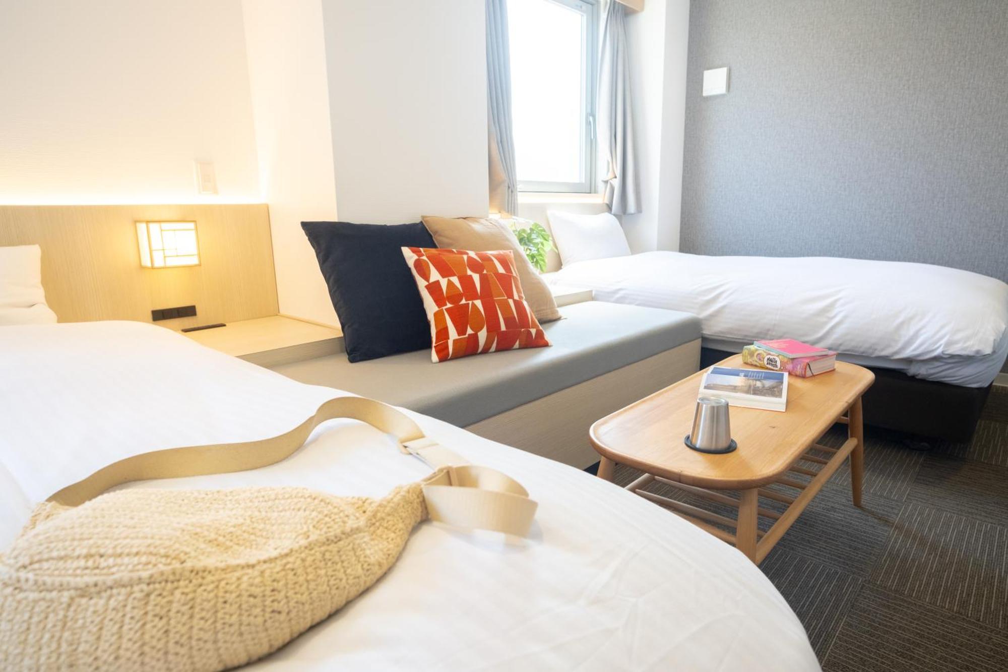 Wayfarer Matsu Hotel Осака Екстериор снимка