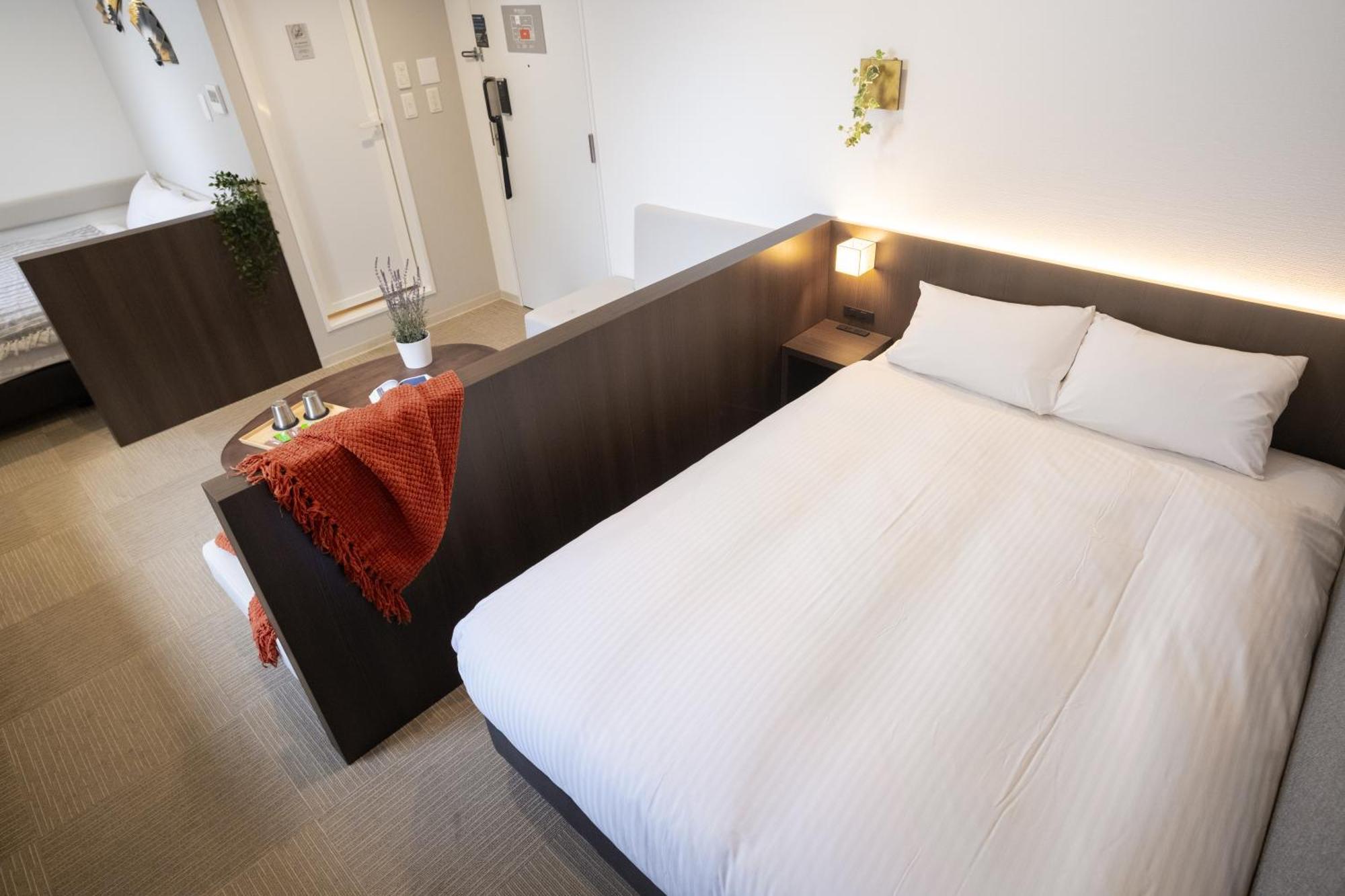Wayfarer Matsu Hotel Осака Екстериор снимка